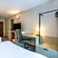 Comfort Inn Ancienne-Lorette - Quebec Airport