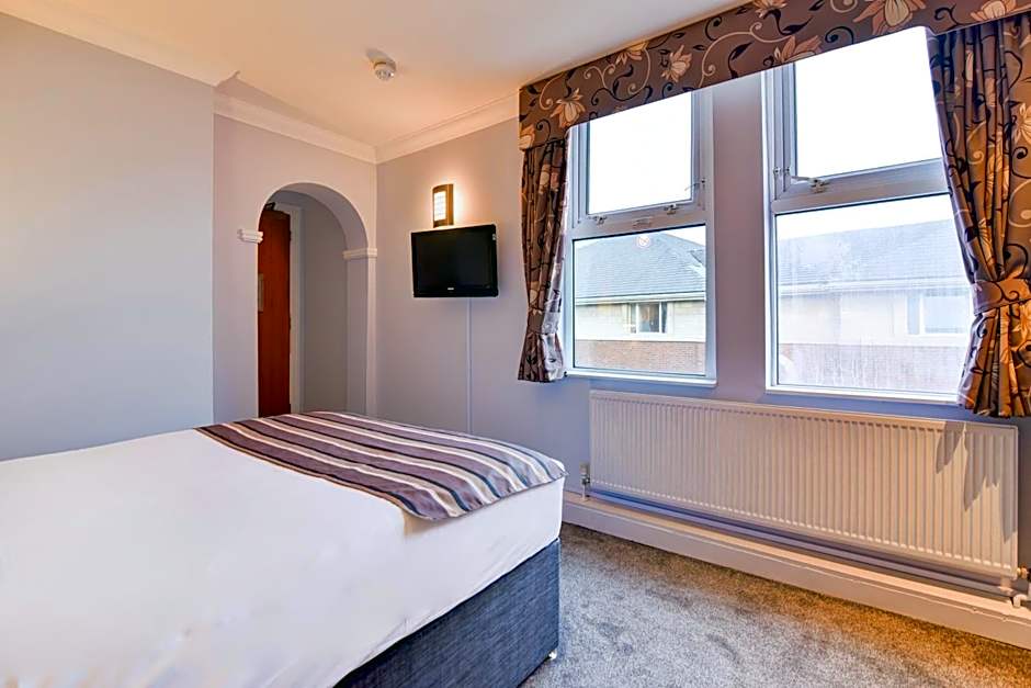 Aston Court Derby City Centre by Belvilla