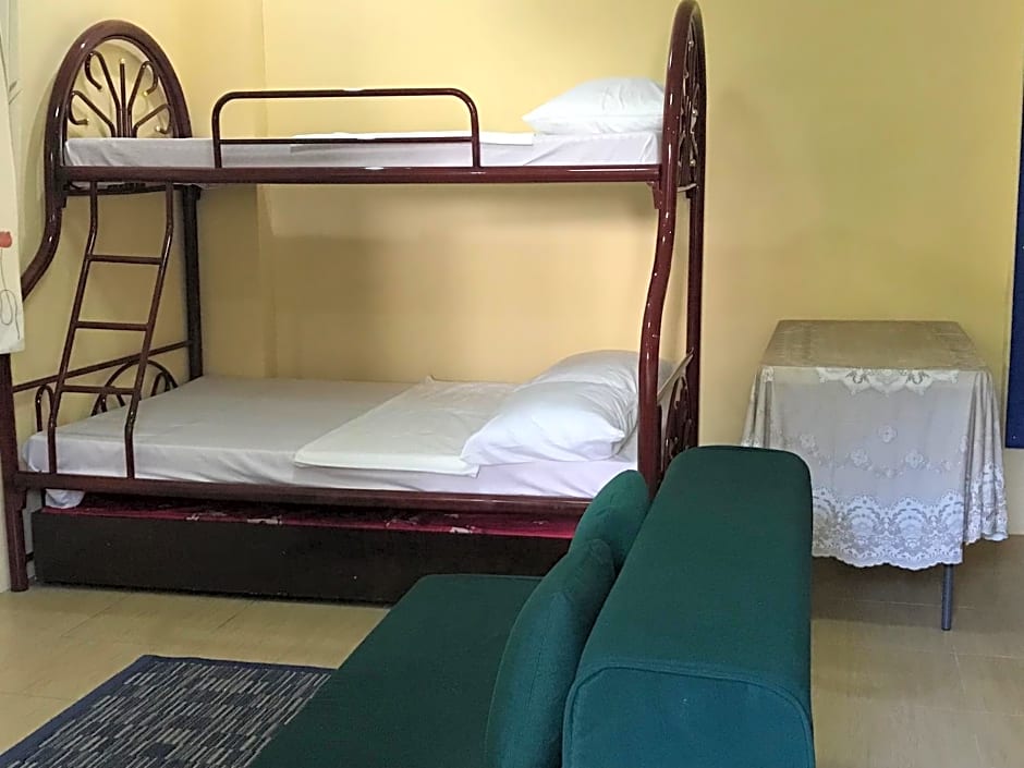 Monte Rio Gardens Bed & Breakfast