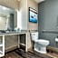 DoubleTree by Hilton Summerville Nexton