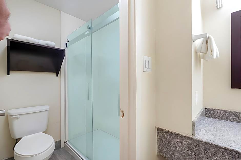 OYO Hotel Tulsa N Sheridan Rd & Airport