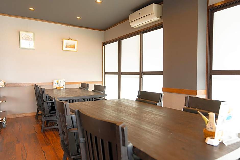 Nozawa Onsen Azegamikan