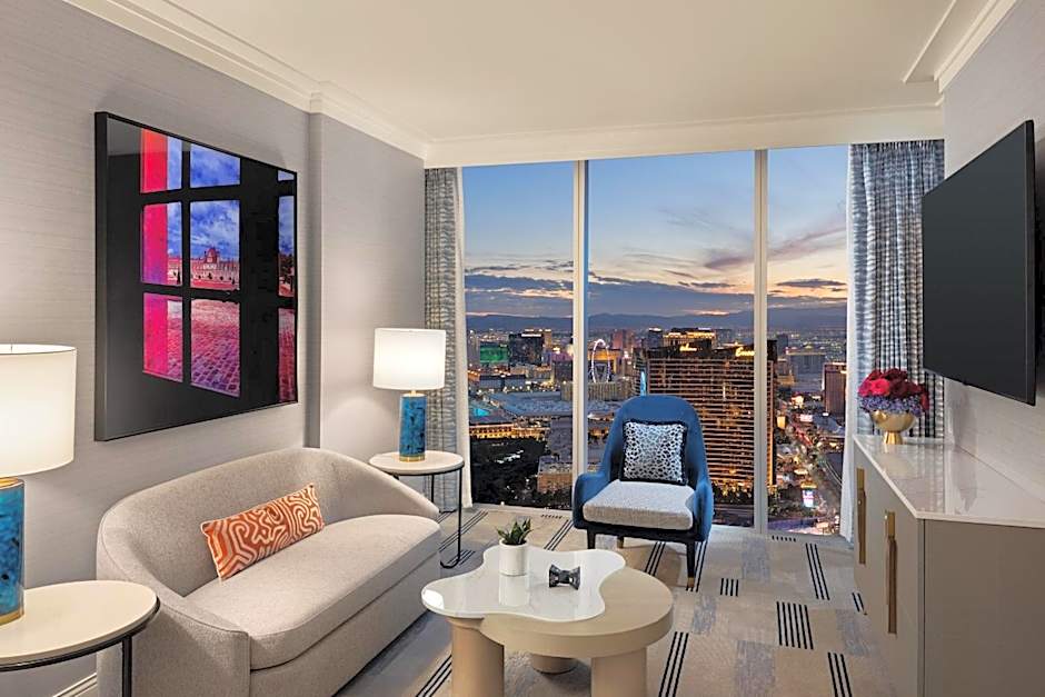 Fontainebleau Las Vegas - MICHELIN Key Award Hotel