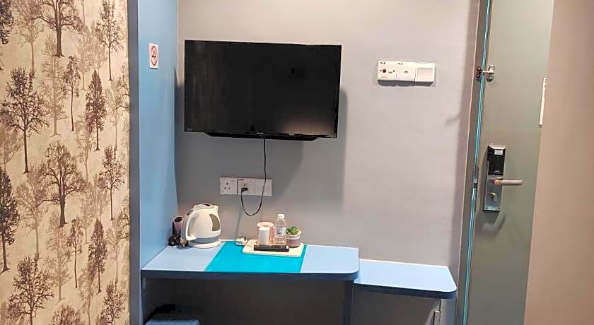 Kozi Hotel - Bukit Indah