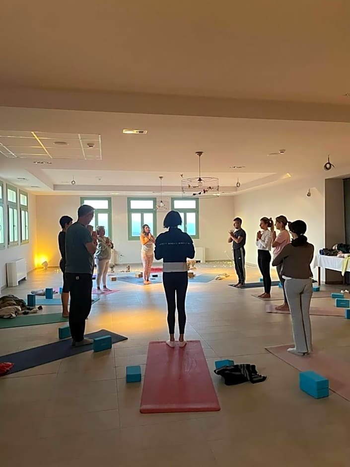 Foresta in Medias Mores