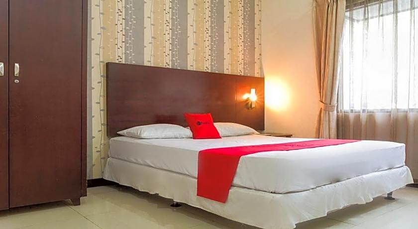 RedDoorz @ Cikutra 3