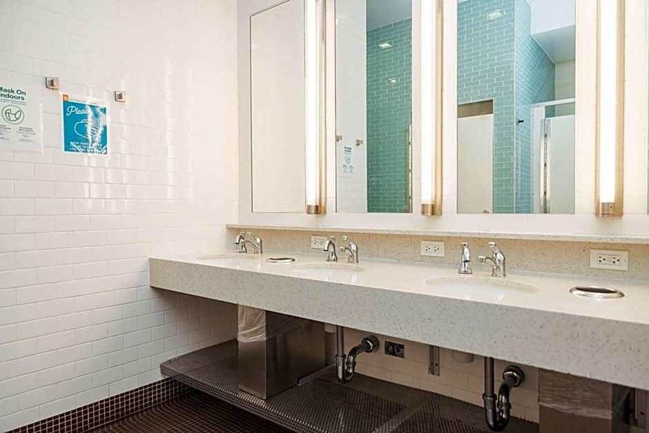 HI New York City Hostel