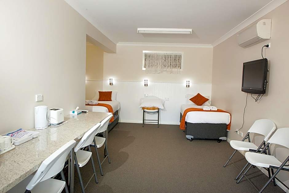 Bathurst Gold Panner