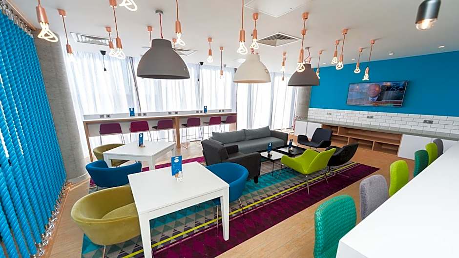 Holiday Inn Express Aberdeen Airport By IHG