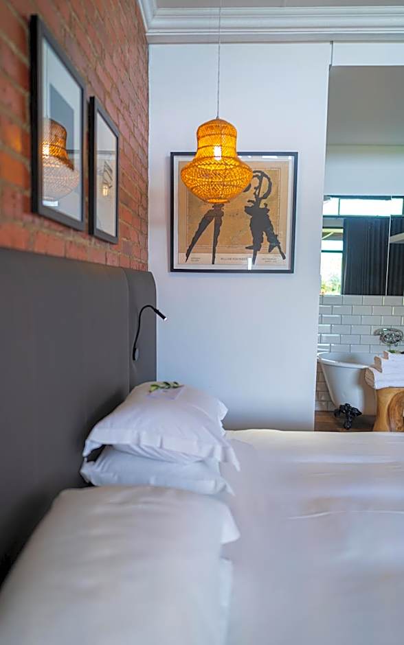 Liedjiesbos Urban Olive Farm Accommodation