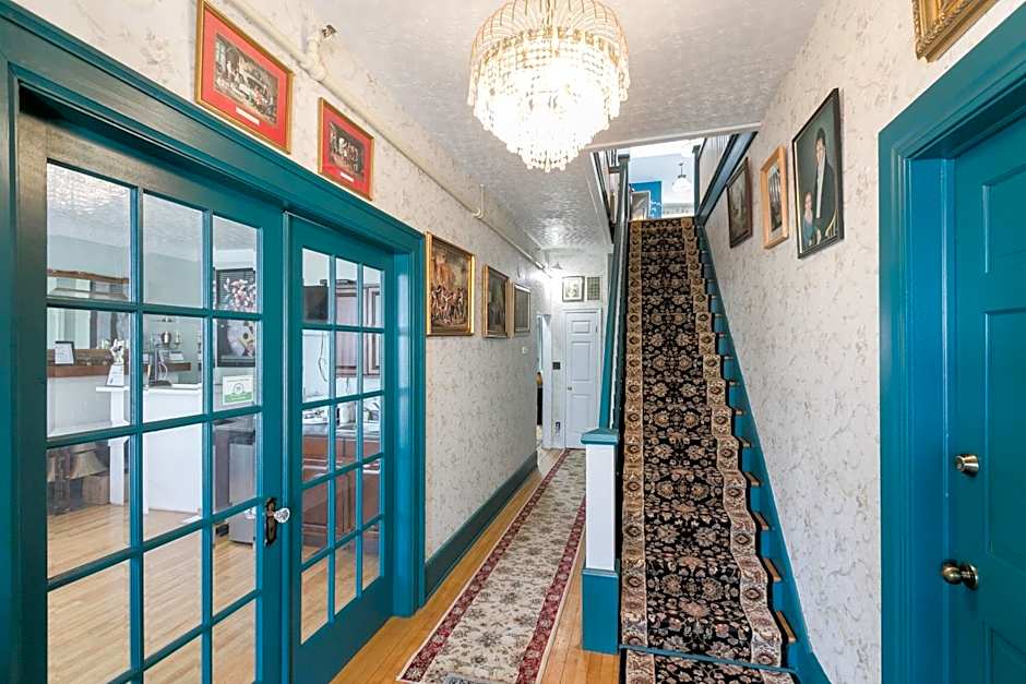 Prince Street Suites