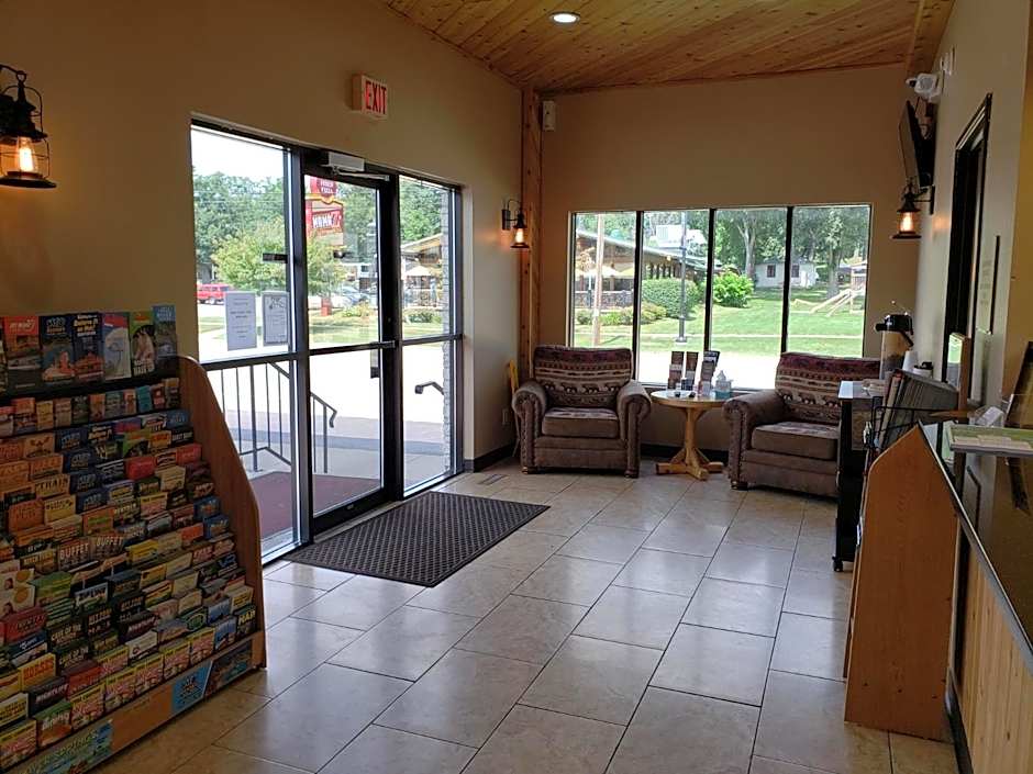 Woodside Dells Hotel & Suites