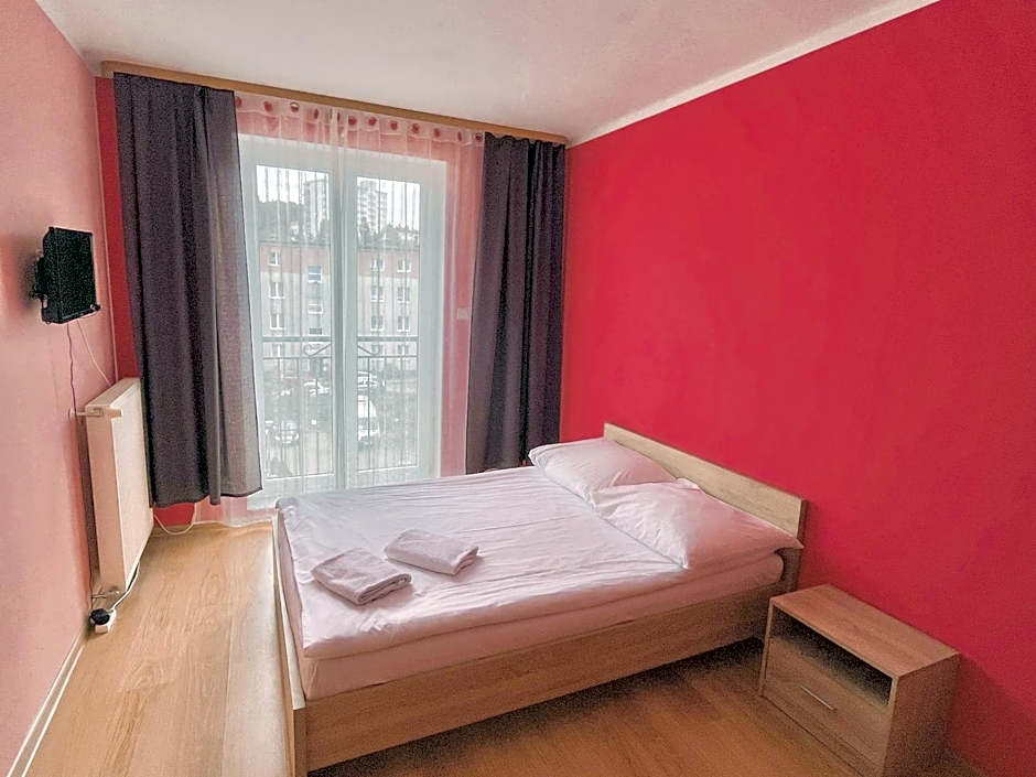 Hostel DV Morski - z prywatnymi łazienkami