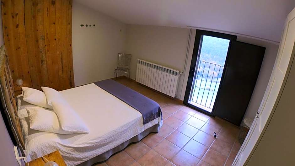 Castell de Ceuró. Hotel Rural