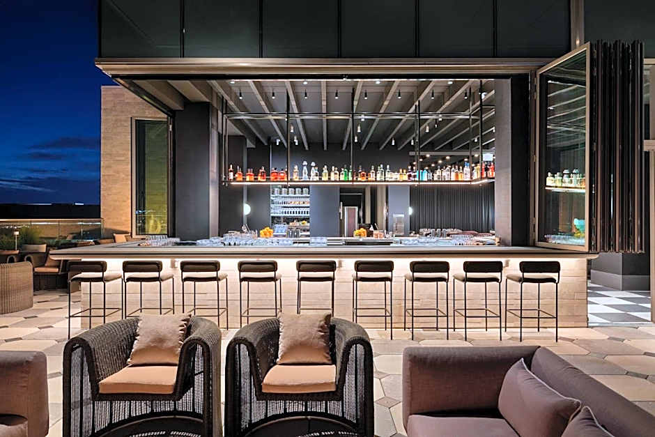 Kimpton Claret Hotel By IHG