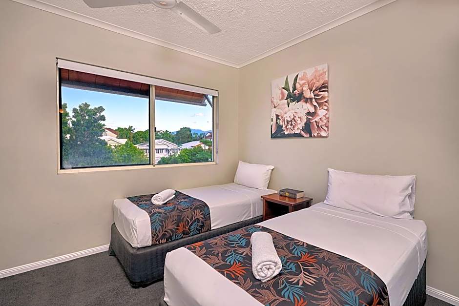 North Cove Waterfront Suites