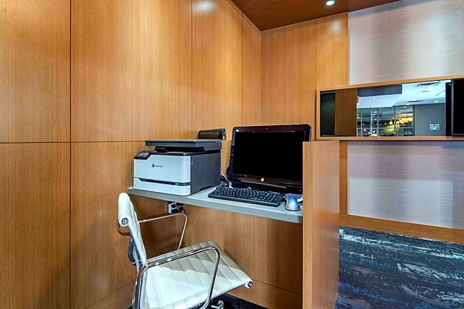 Best Western Plus Vancouver Airport Hotel