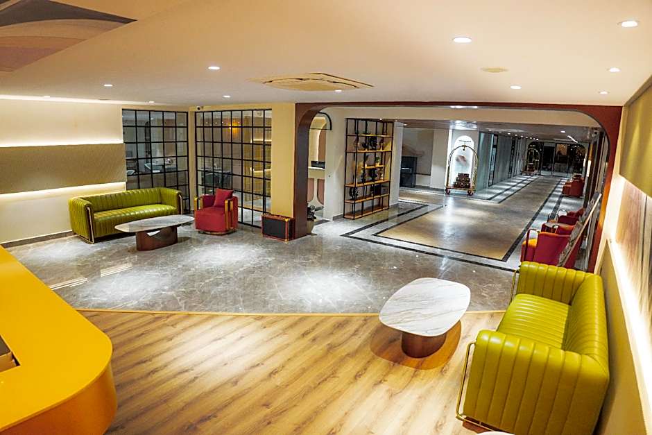 Trunk and Trolley Gachibowli