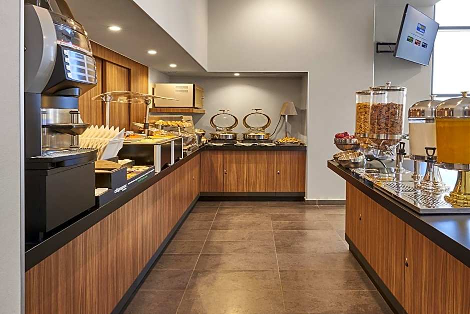 City Express by Marriott Ciudad De México La Raza