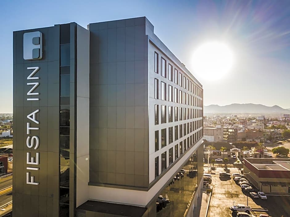 Fiesta Inn Aguascalientes Patio