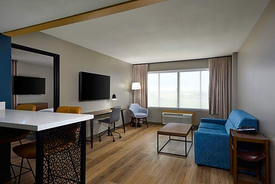 Four Points by Sheraton Englewood Centennial Airport