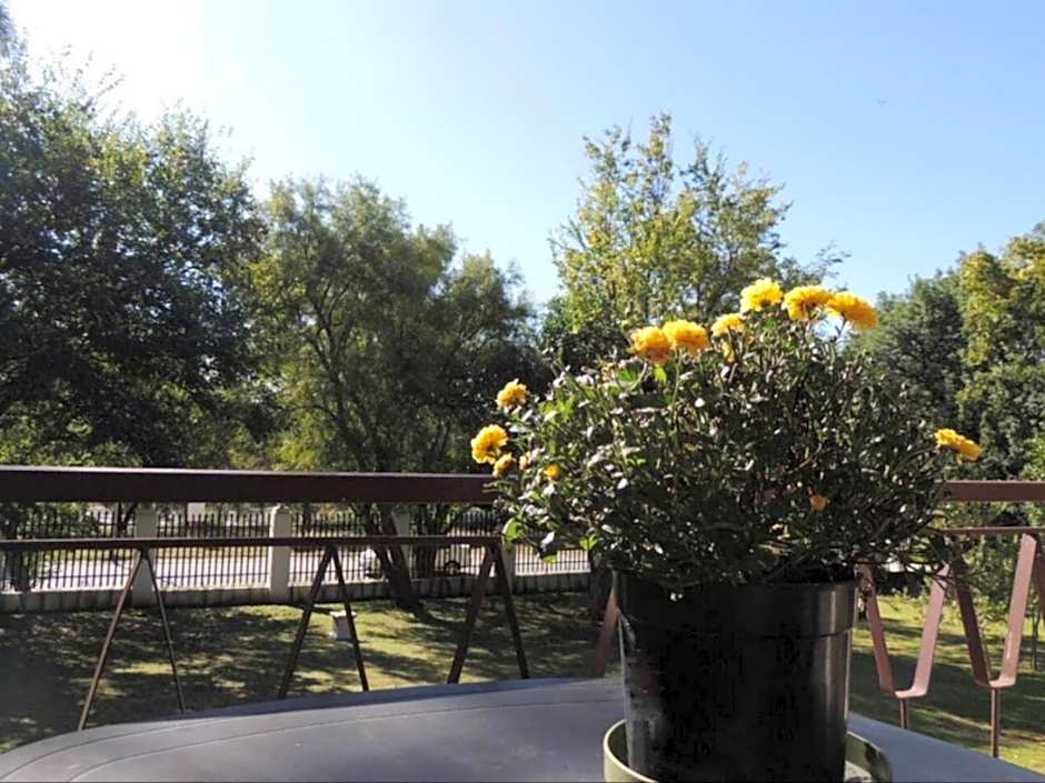 Gentle Breeze Retreat