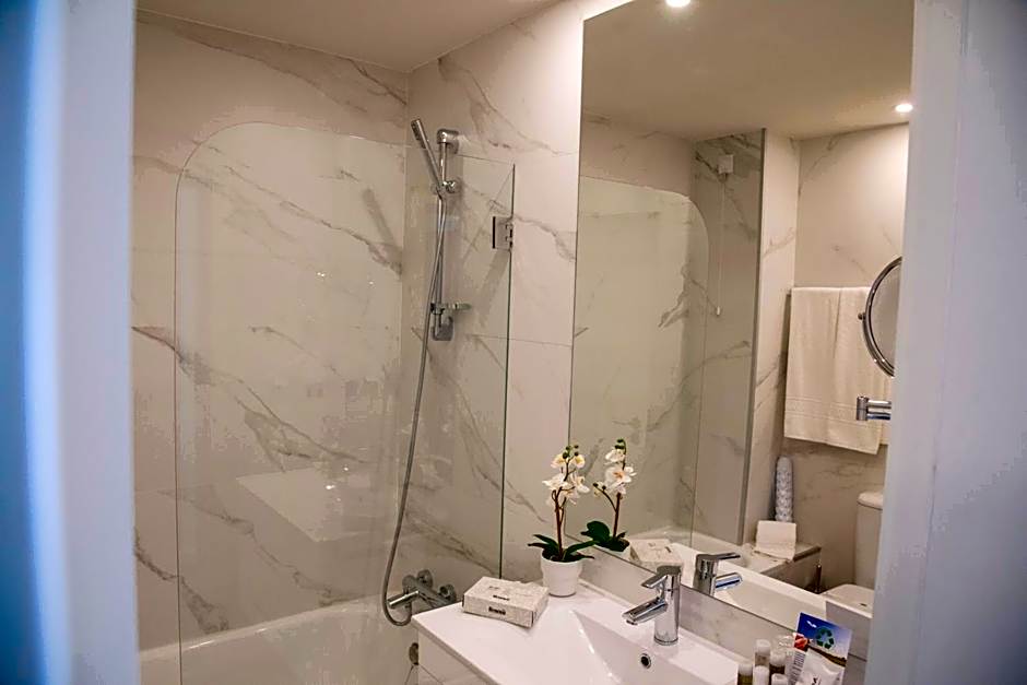 Luna Hotel de Tábua