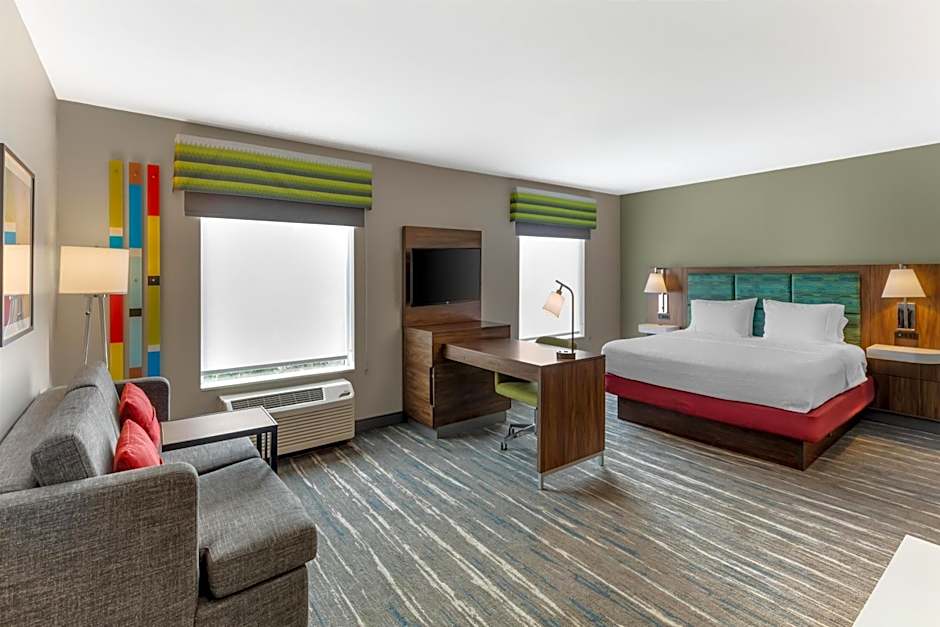 Hampton Inn & Suites Atlanta Airport West/Camp Creek Parkway