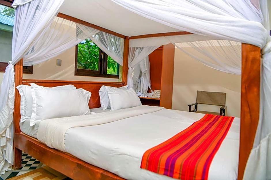 Oldarpoi Wageni Camps