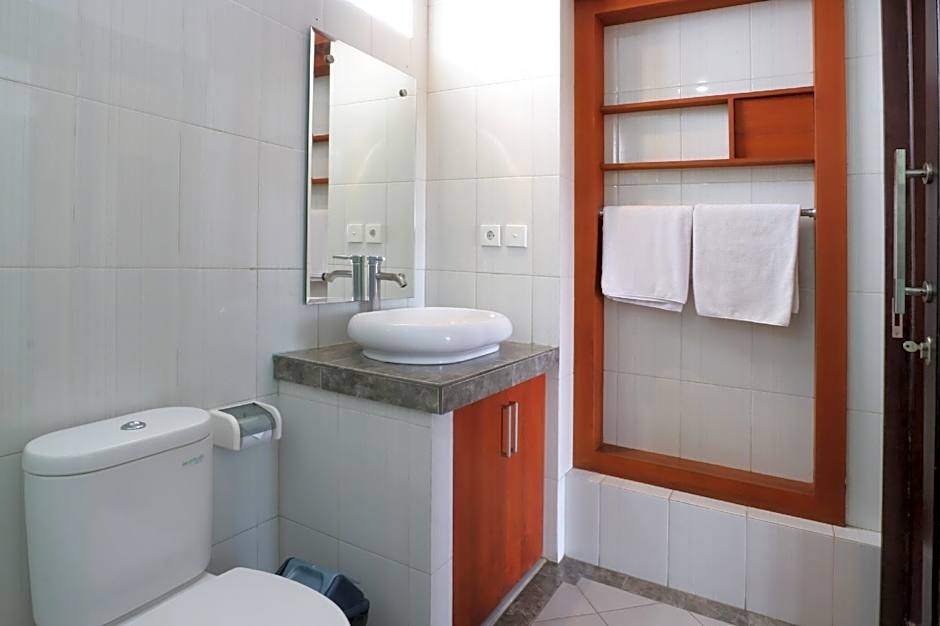 Kondra Premiere Guest House Kuta