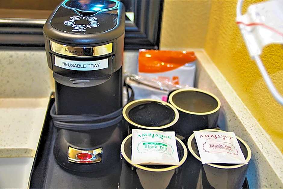 Comfort Inn & Suites Vancouver Downtown City Center