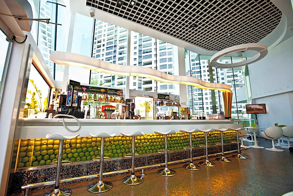 Riviera Beachotel - Adults Recommended