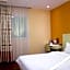 Yuting Hotel (Guangzhou Shangxiajiu Pedestrian Street Hualinsi Subway Station)