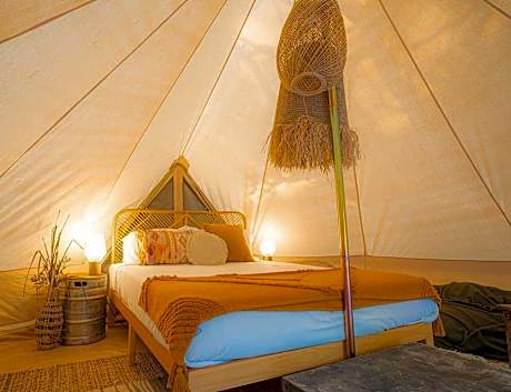 Private Glamping, Shared Bathroom