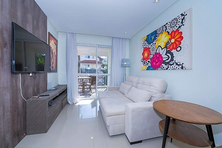 Porto Canoas 203 - Aconchegante apartamento em Bombas - Acomoda 4 pessoas - À poucos metros da praia - (Consultar serviços de roupa de cama e banho)