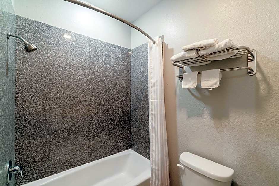 Atria Extended Stays By OYO Jourdanton