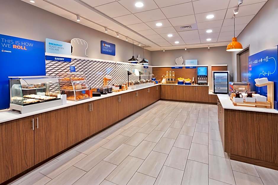 Holiday Inn Express Columbus Northeast By IHG