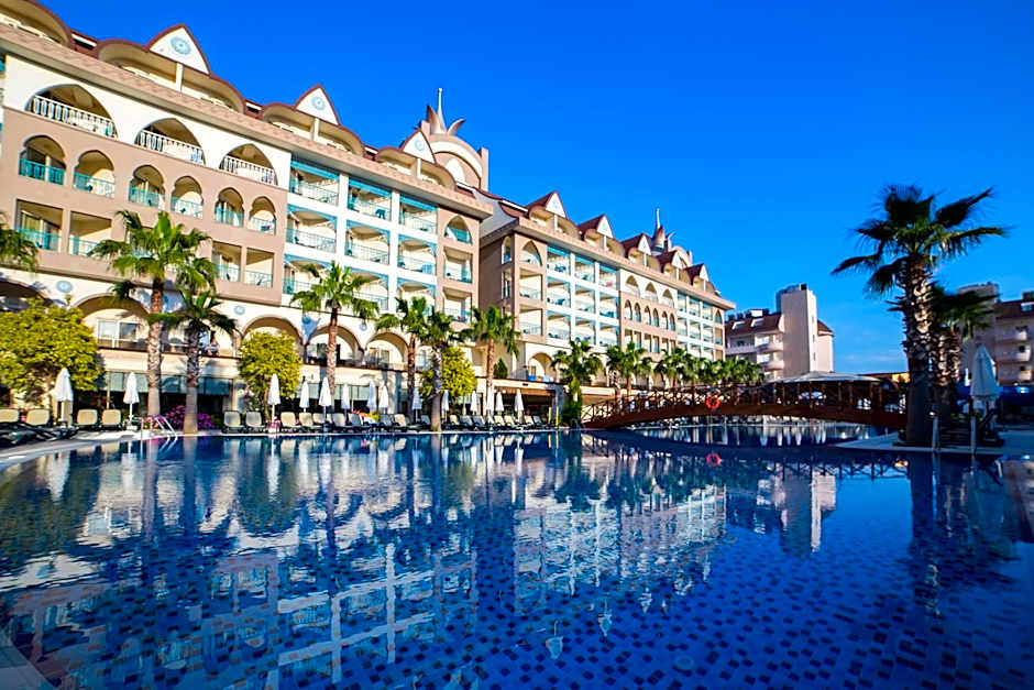 Side Crown Palace Ultra All Inclusive