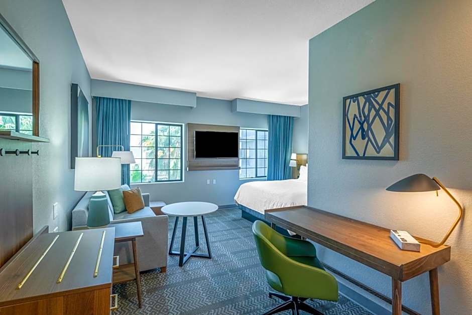 Staybridge Suites Phoenix-Glendale By IHG