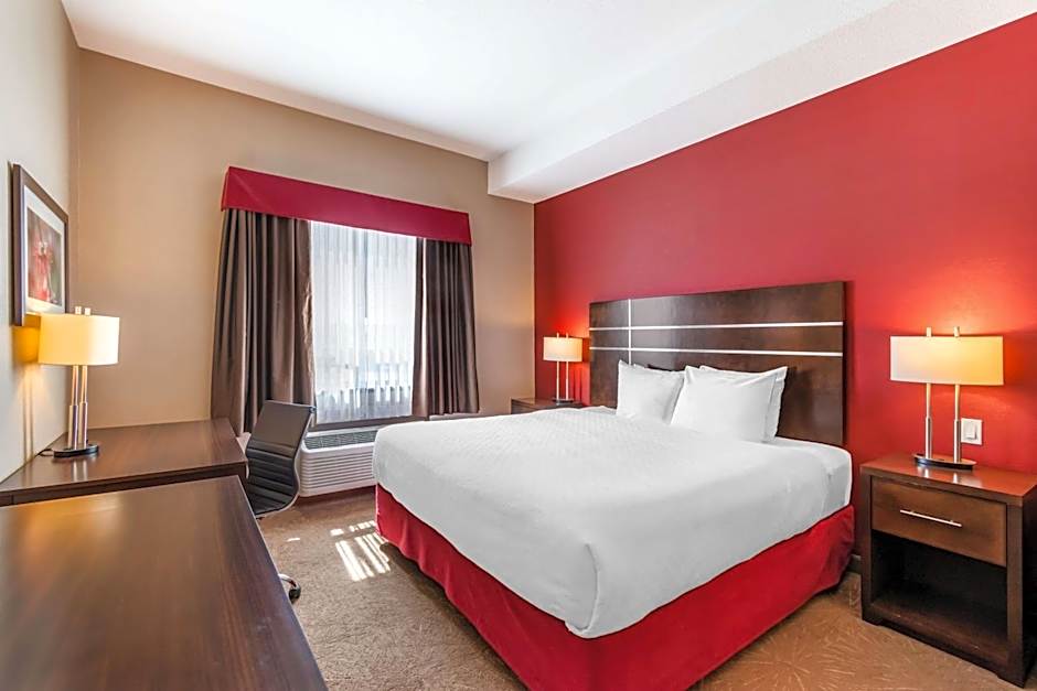 Best Western Plus Kindersley Hotel