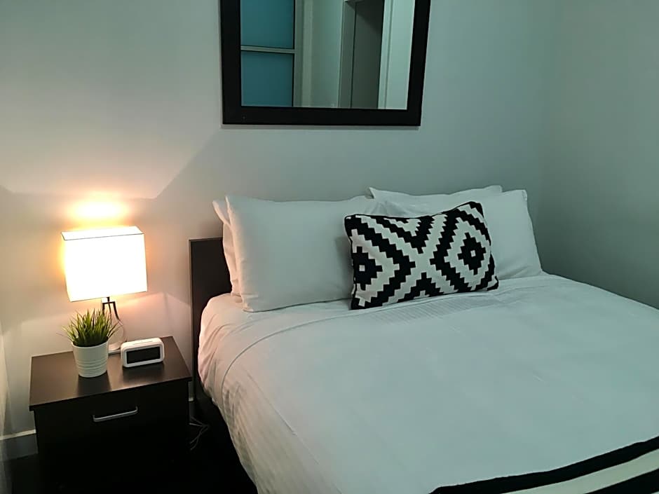 City Harbour Apartments