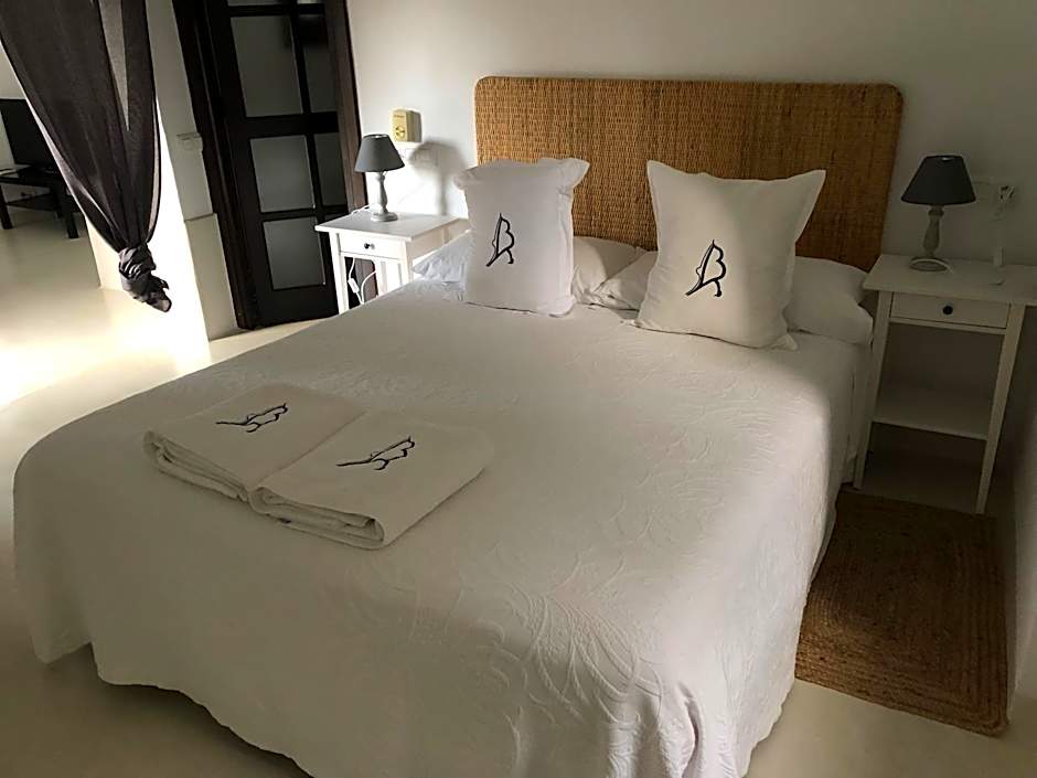 La Almendra y El Gitano