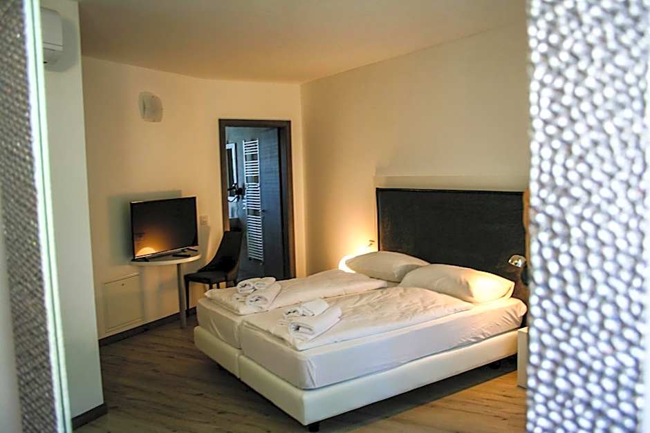 GardaBreak Rooms&Breakfast Holiday Apartments