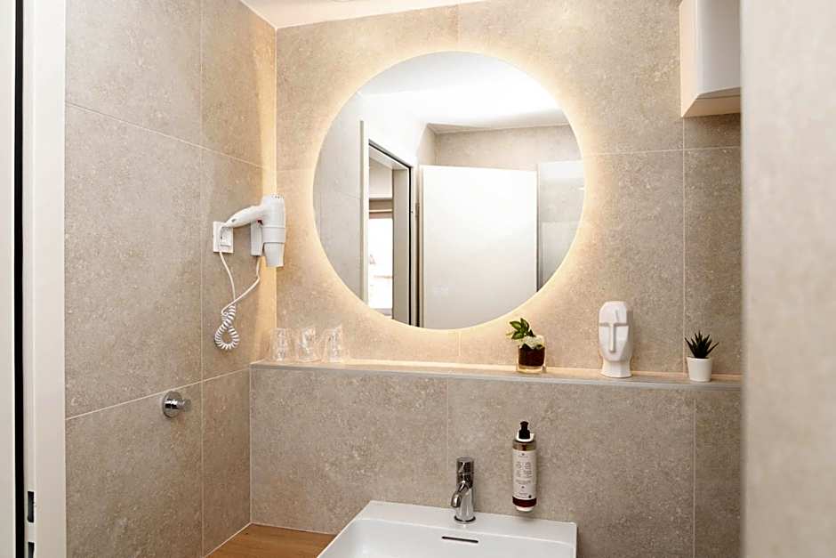 Ambient Hotel