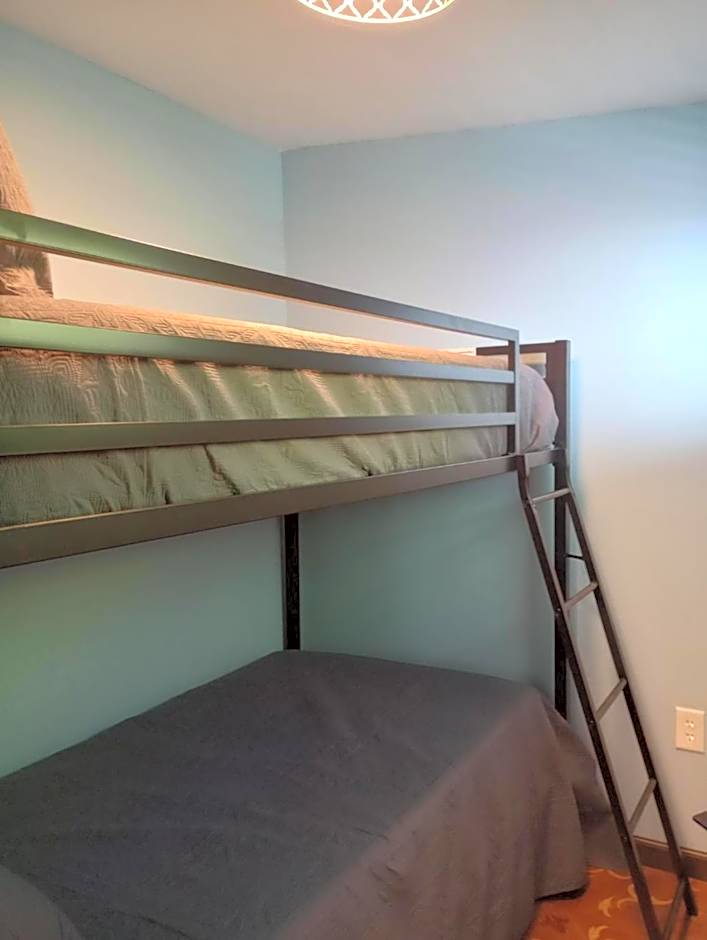 Elk River Hotel & Cafe