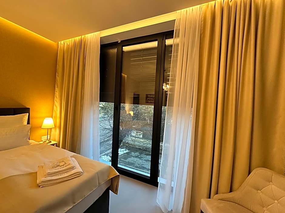 Villa Mala Praha Experience in the Center of Žilina