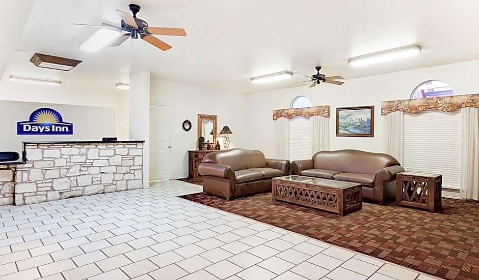Days Inn by Wyndham San Angelo