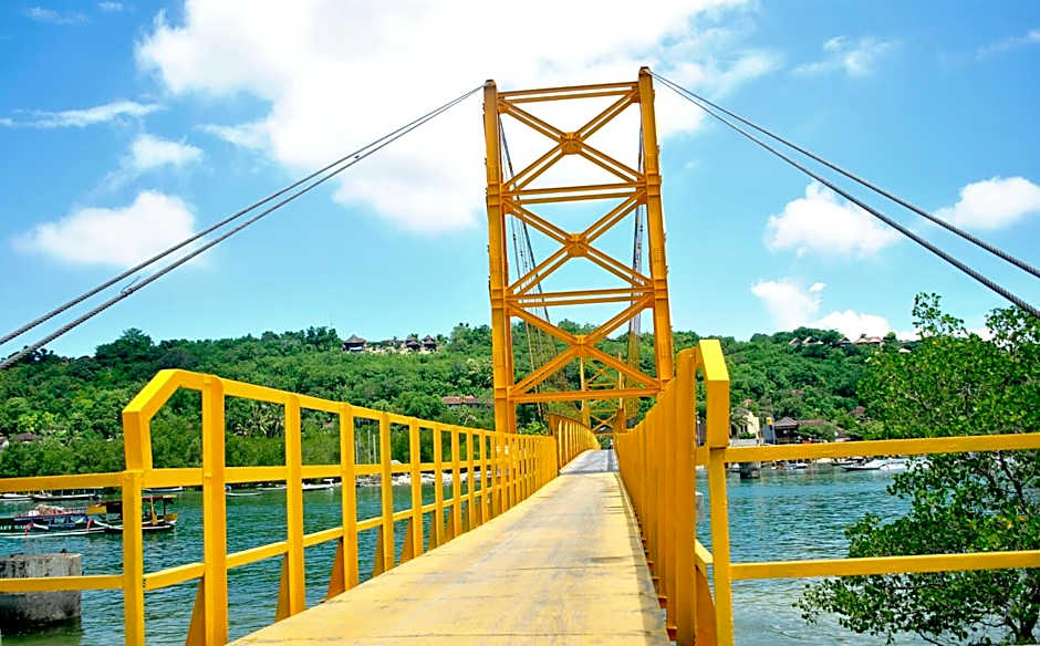 Damara Lembongan