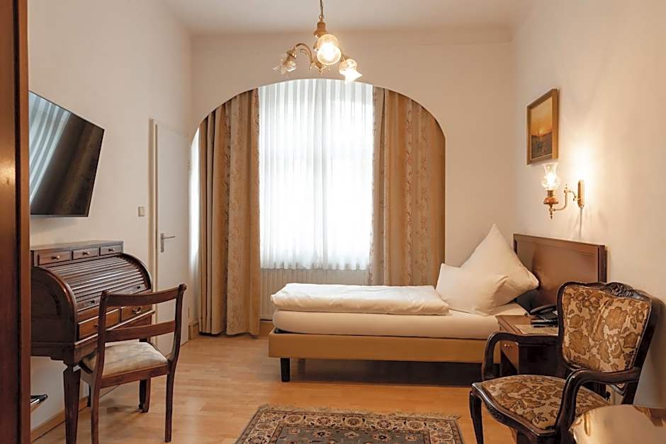Hotel Weisses Haus
