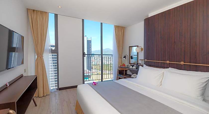 Majestic Premium Hotel